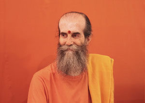 Ensenyament amb Swami Satyananda Saraswati